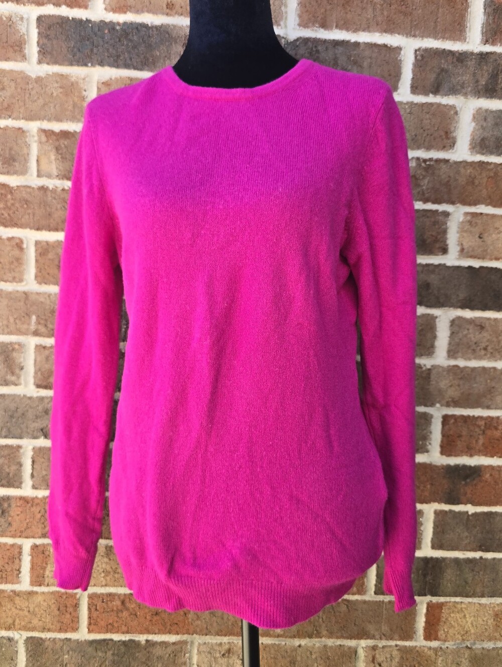Charter Club Luxury 100% Cashmere Hot Pink Sweater Women’s M
